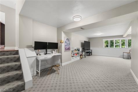 1920 Bromton Drive Lyndhurst OH 44124