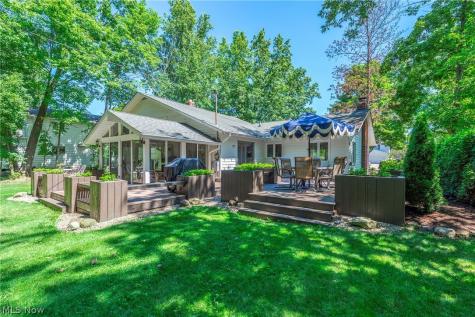 1920 Bromton Drive Lyndhurst OH 44124