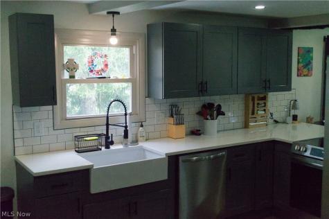 3187 Grenfall Road Norton OH 44203
