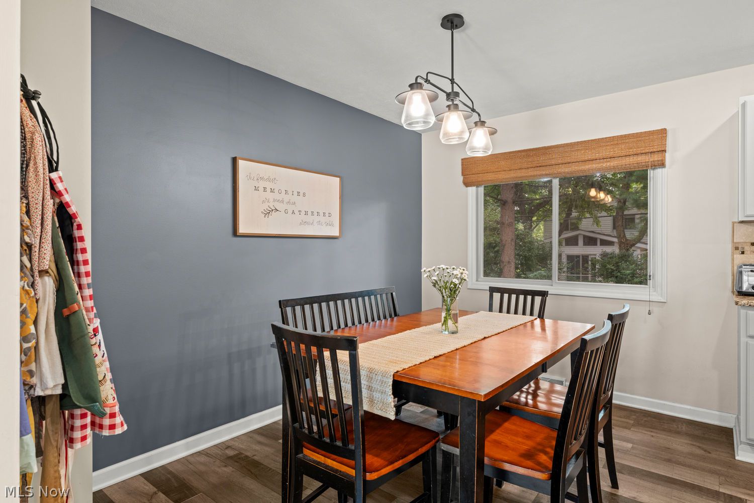 6697 Forest Glen Avenue Solon OH 44139