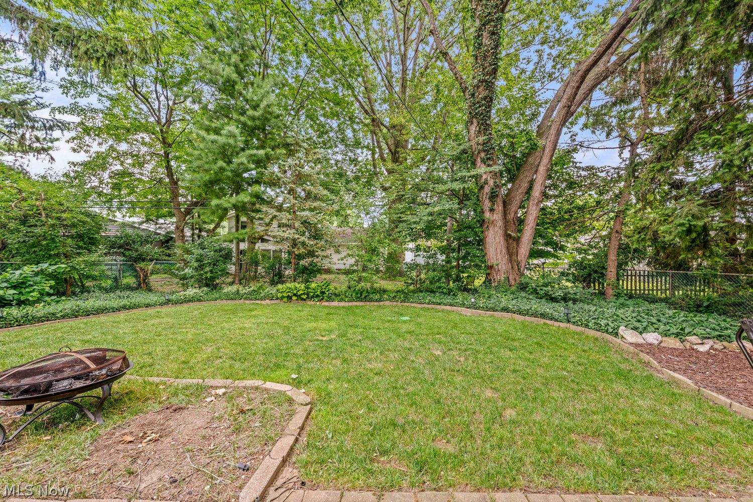 6697 Forest Glen Avenue Solon OH 44139