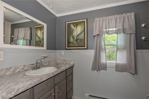8635 Crow Road Litchfield OH 44253