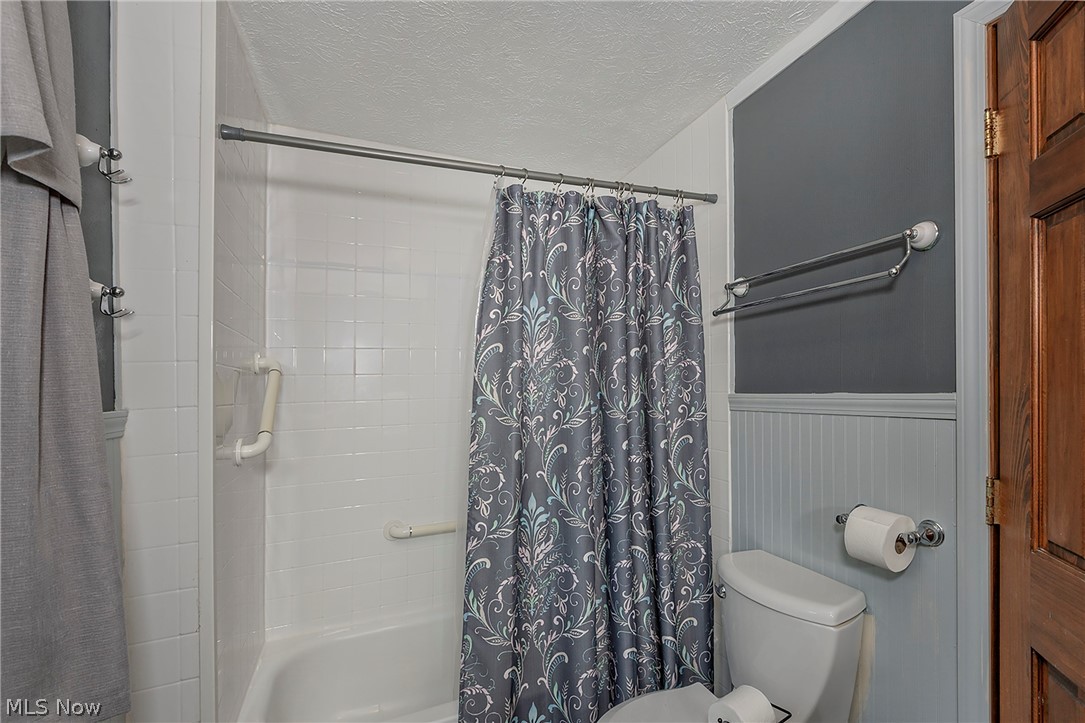8635 Crow Road Litchfield OH 44253