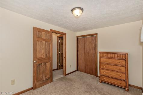 8635 Crow Road Litchfield OH 44253