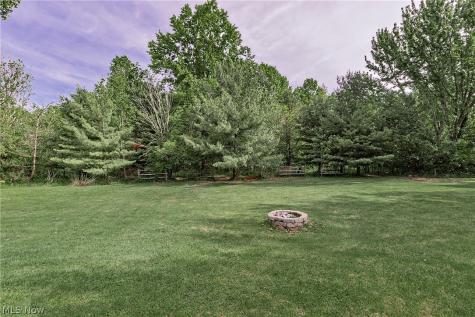 8635 Crow Road Litchfield OH 44253