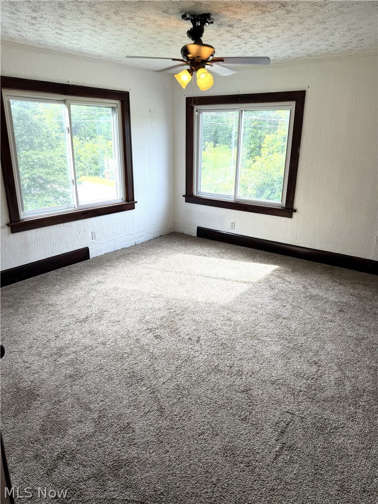 9408 Tallmadge Road Diamond OH 44412