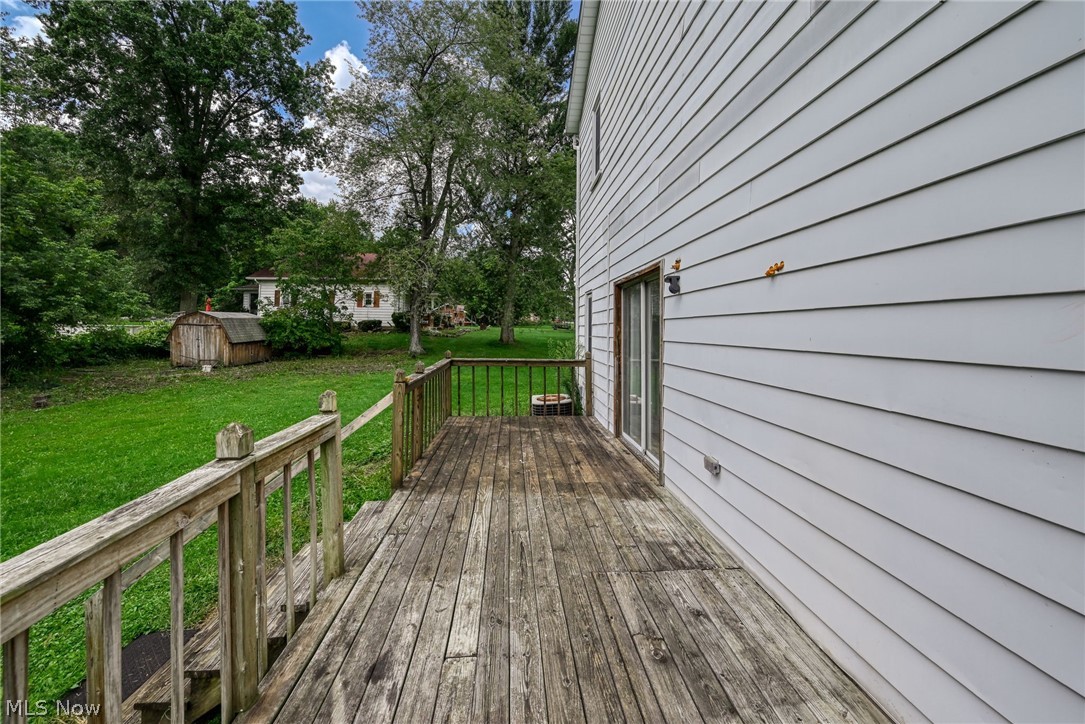 9408 Tallmadge Road Diamond OH 44412