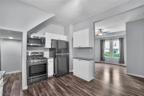 3328 W 125th Street Cleveland OH 44111