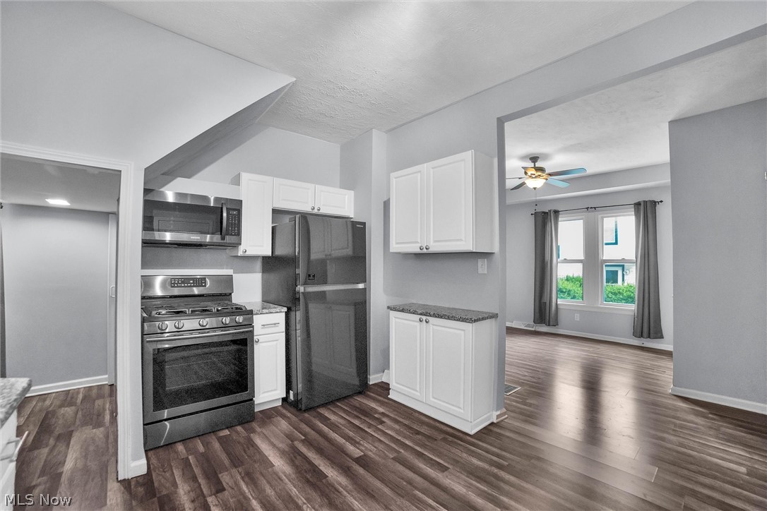 3328 W 125th Street Cleveland OH 44111