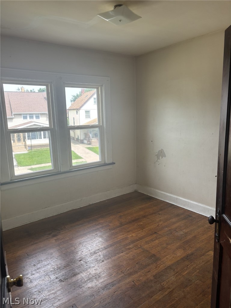 15406 Huntmere Avenue Cleveland OH 44110