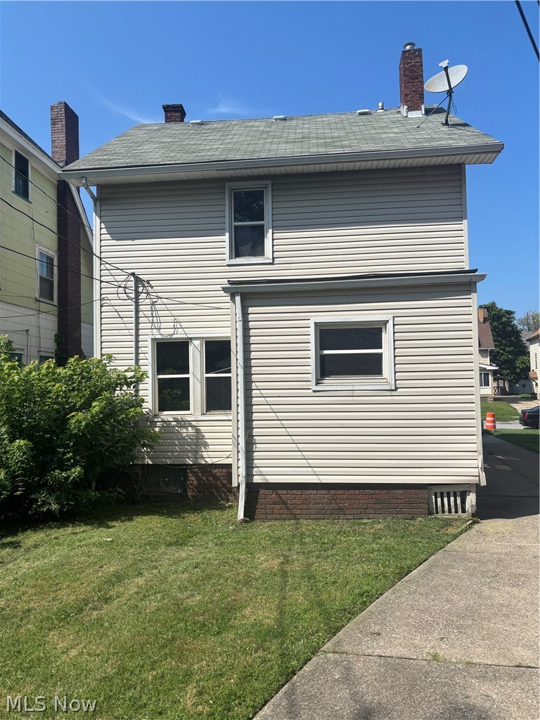 15406 Huntmere Avenue Cleveland OH 44110