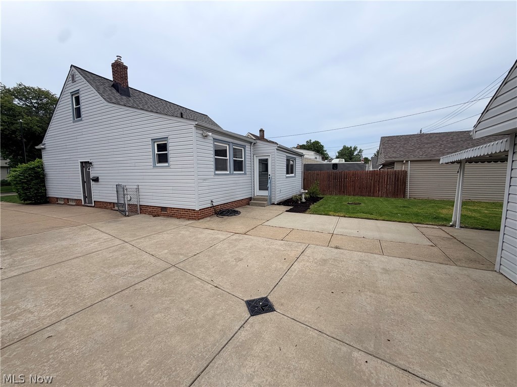 4717 Summer Lane Brooklyn OH 44144