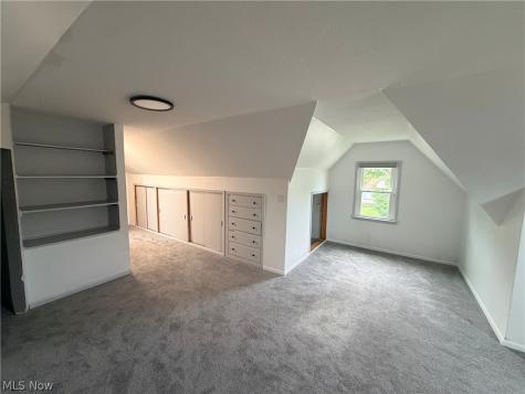 4717 Summer Lane Brooklyn OH 44144