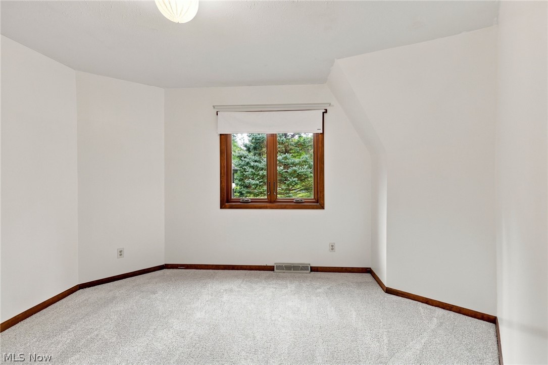 11175 Heath Road Chesterland OH 44026