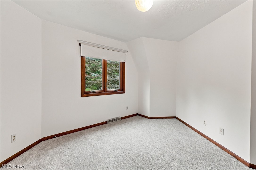 11175 Heath Road Chesterland OH 44026