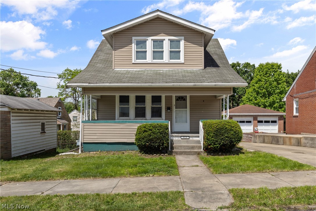 813 Jeanette Avenue Steubenville OH 43952