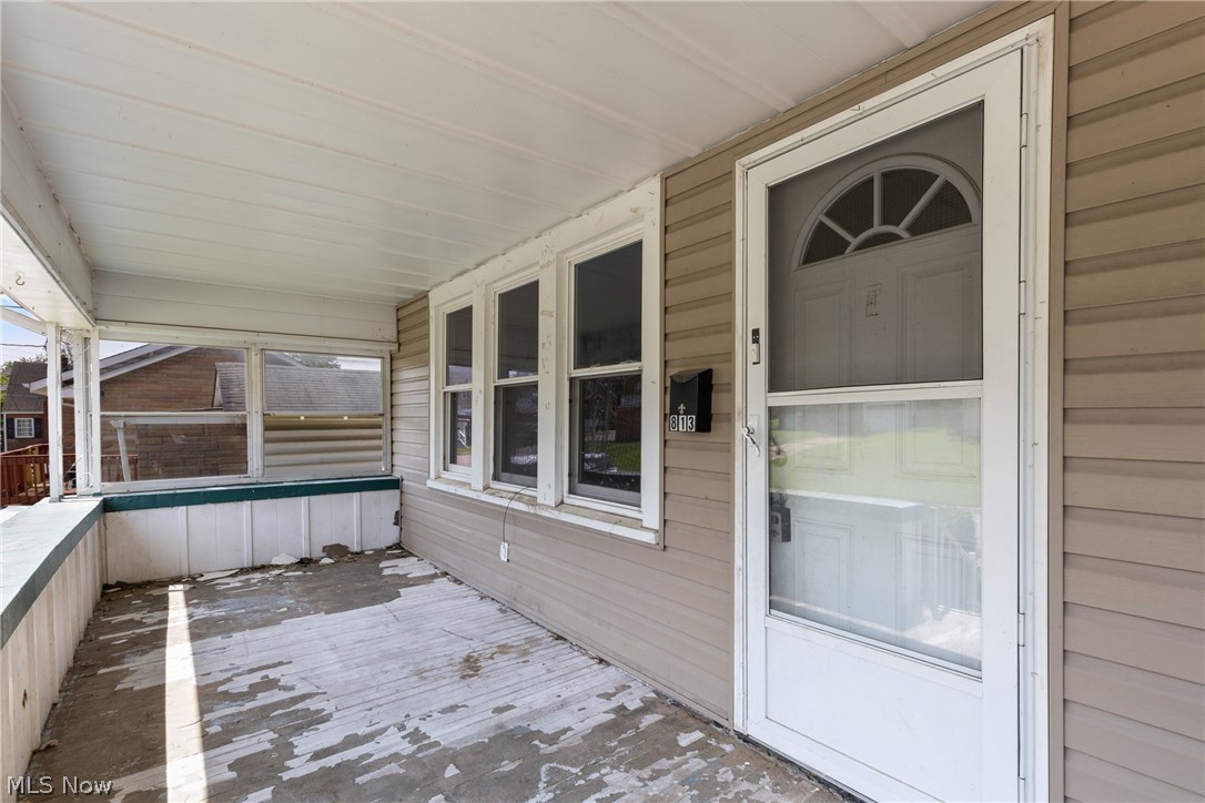 813 Jeanette Avenue Steubenville OH 43952