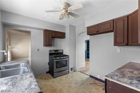 813 Jeanette Avenue Steubenville OH 43952