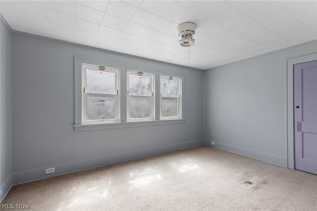 813 Jeanette Avenue Steubenville OH 43952