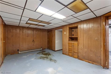 813 Jeanette Avenue Steubenville OH 43952
