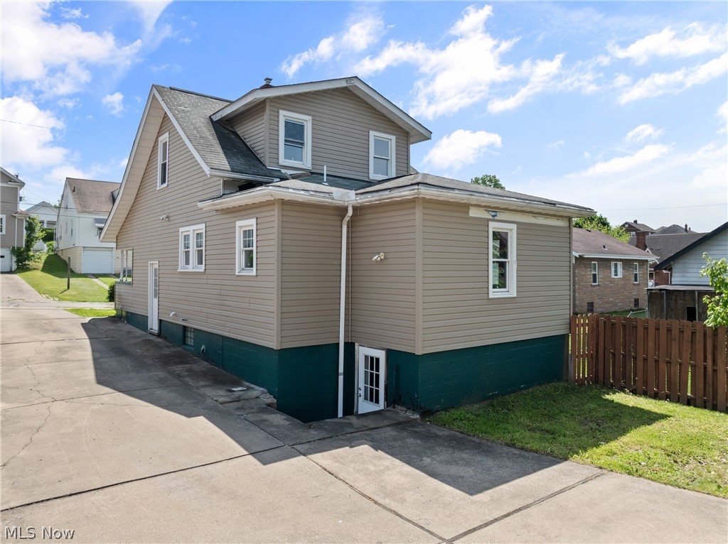 813 Jeanette Avenue Steubenville OH 43952