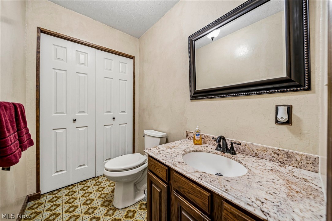 4008 Mannwood Road Ashtabula OH 44004