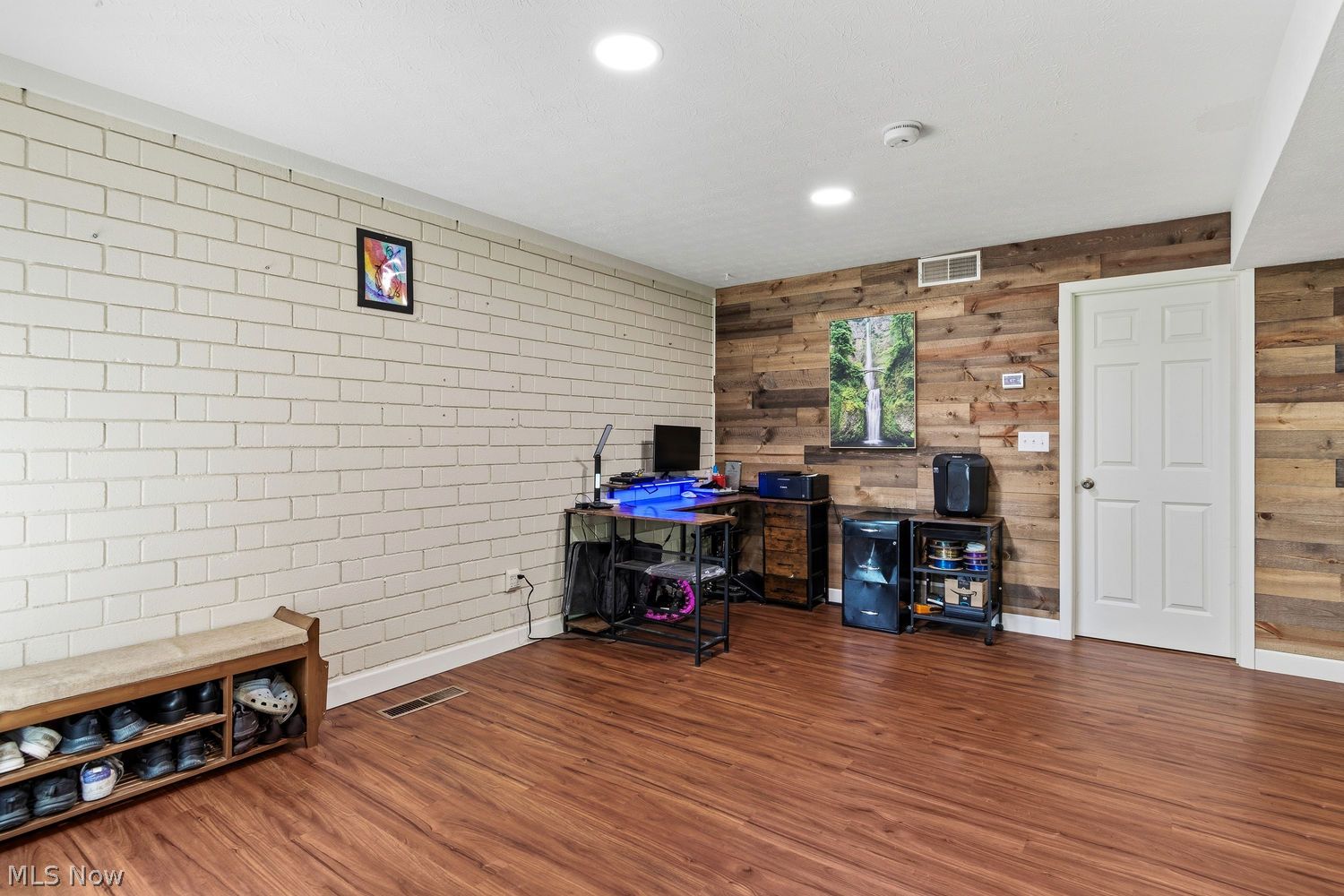 6885 Kepler Road Clinton OH 44216