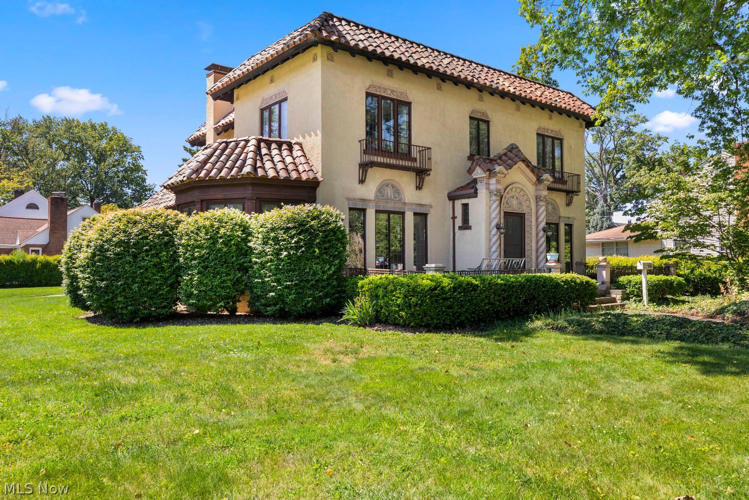 1021 Park Avenue Elyria OH 44035