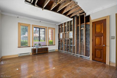 1021 Park Avenue Elyria OH 44035