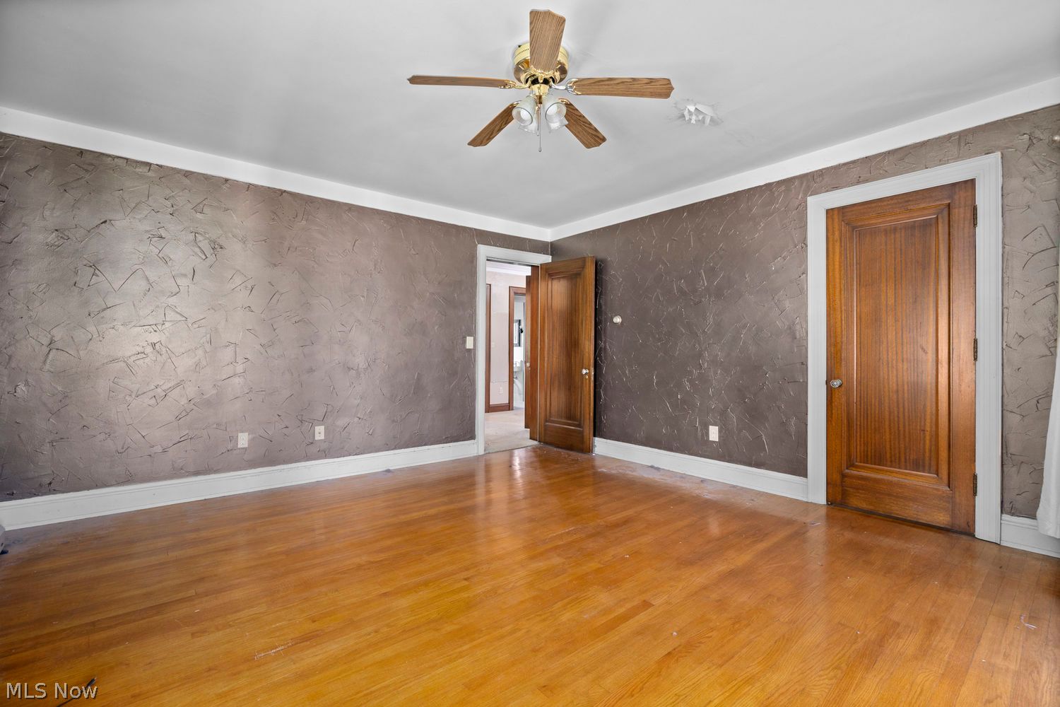 1021 Park Avenue Elyria OH 44035