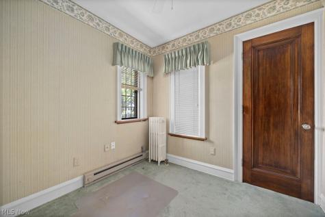 1021 Park Avenue Elyria OH 44035
