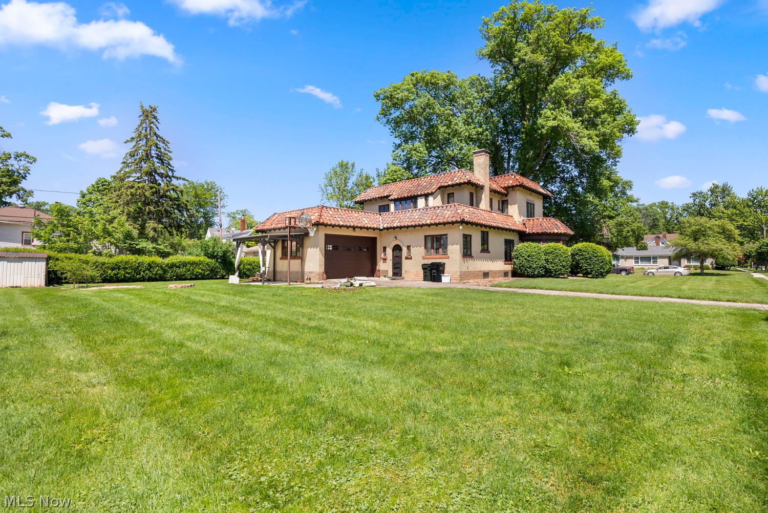 1021 Park Avenue Elyria OH 44035