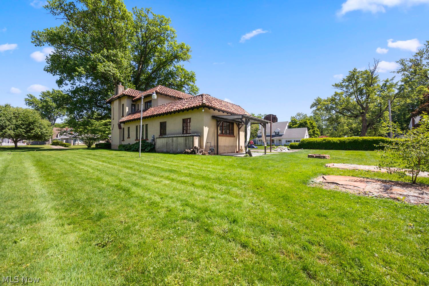 1021 Park Avenue Elyria OH 44035
