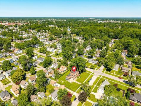 1021 Park Avenue Elyria OH 44035