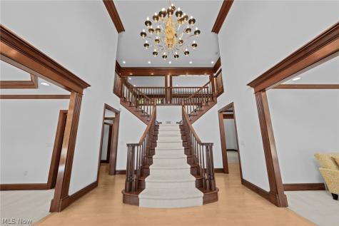 298 Village Drive Broadview Heights OH 44147