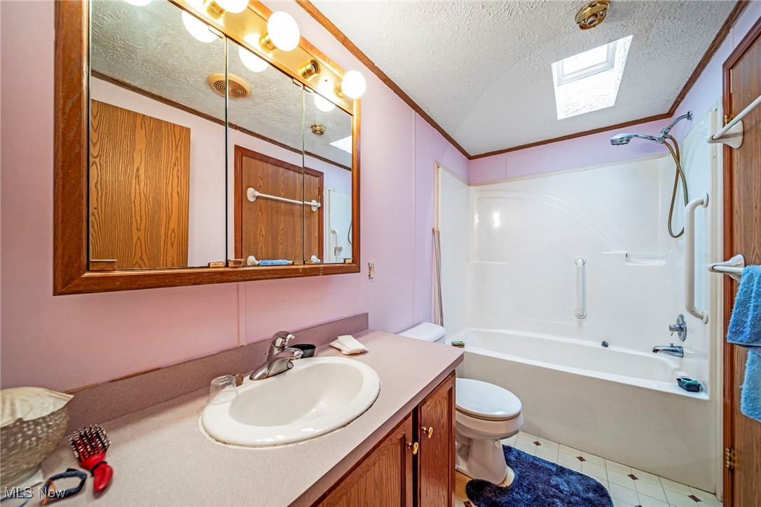 9735 Chillicothe Road Kirtland OH 44094