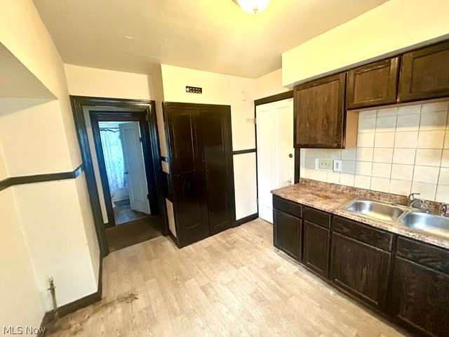 14106 Glenside Road Cleveland OH 44110