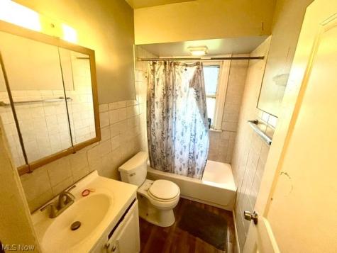 14106 Glenside Road Cleveland OH 44110