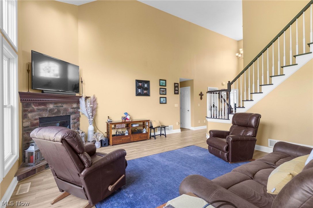 4875 Deerfield Court Mantua OH 44255