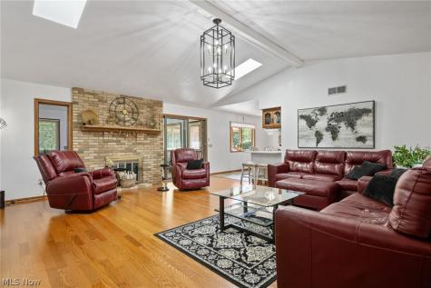 2433 Fontana Street NW Massillon OH 44646
