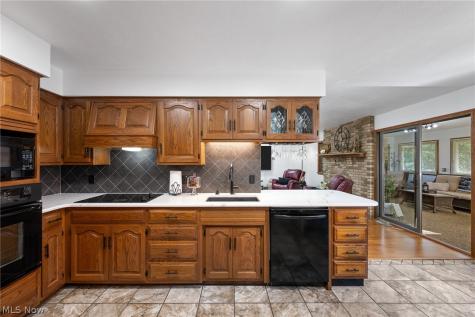 2433 Fontana Street NW Massillon OH 44646