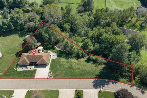 2433 Fontana Street NW Massillon OH 44646