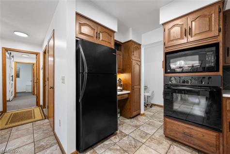 2433 Fontana Street NW Massillon OH 44646