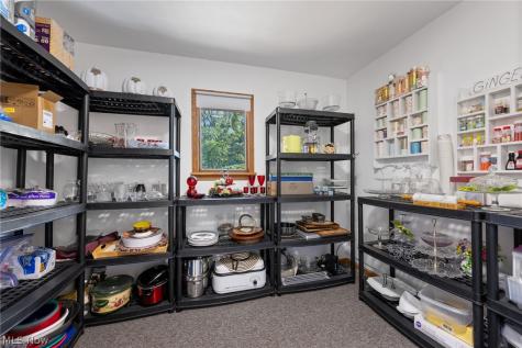 2433 Fontana Street NW Massillon OH 44646