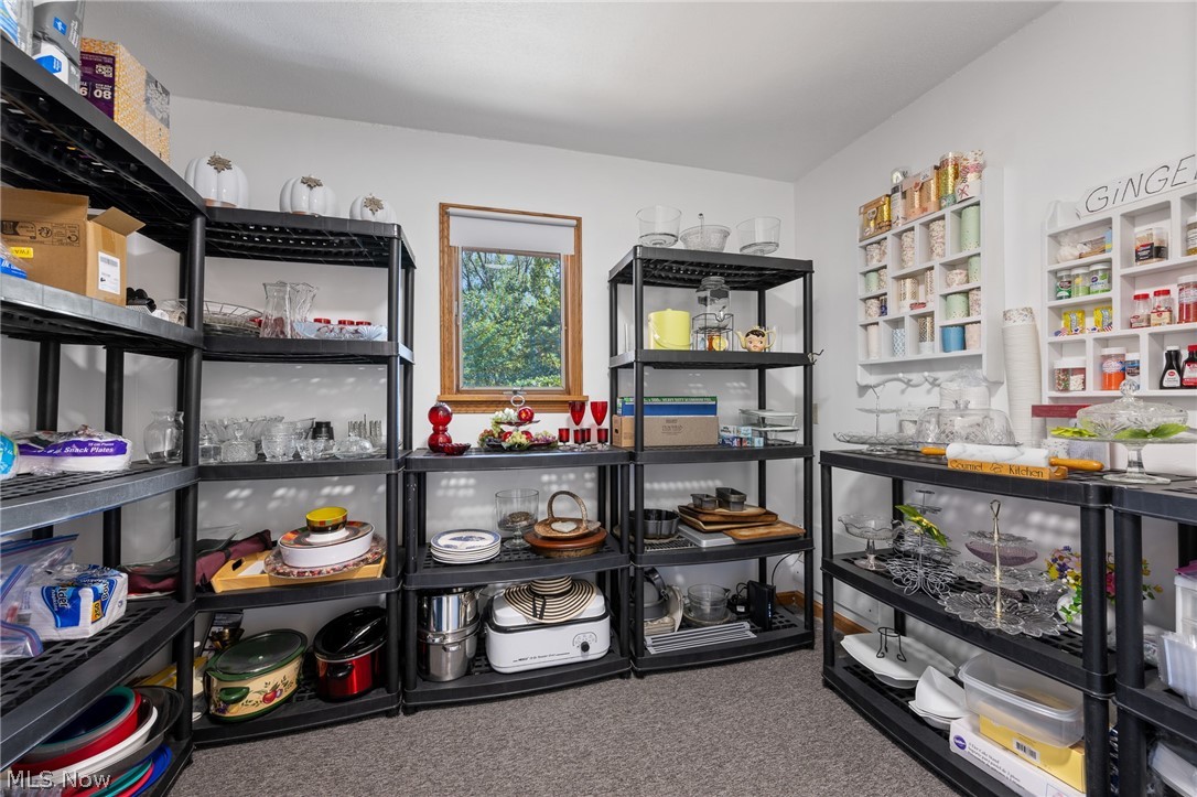 2433 Fontana Street NW Massillon OH 44646