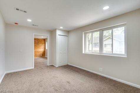 4944 Coleman Drive New Franklin OH 44319