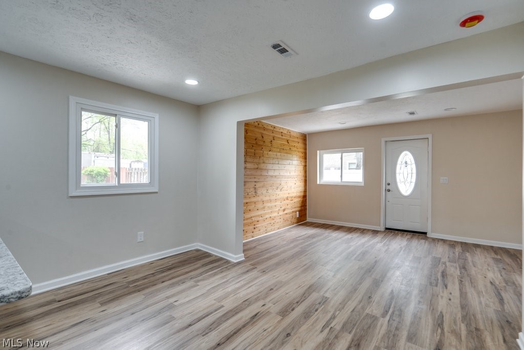 4944 Coleman Drive New Franklin OH 44319
