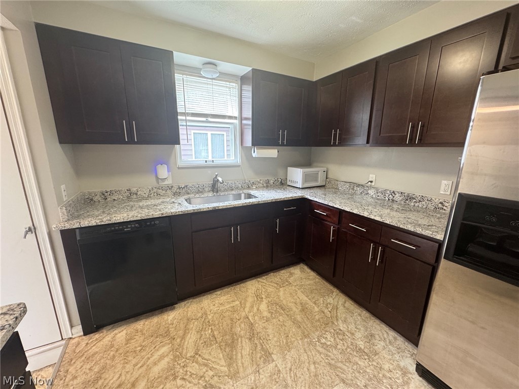 1132 Gordon Road Lyndhurst OH 44124