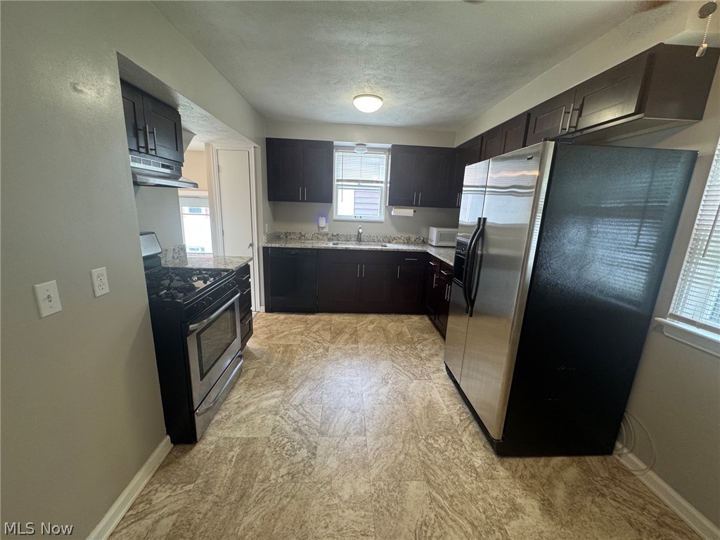 1132 Gordon Road Lyndhurst OH 44124