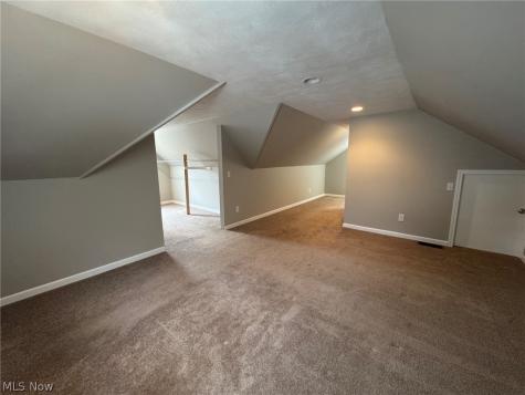 1132 Gordon Road Lyndhurst OH 44124
